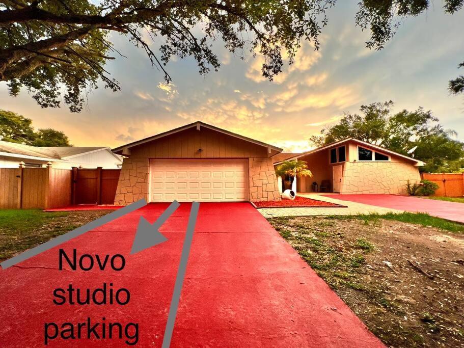 Grey Novo Studio + Free-Parking&Wifi Tampa Bagian luar foto