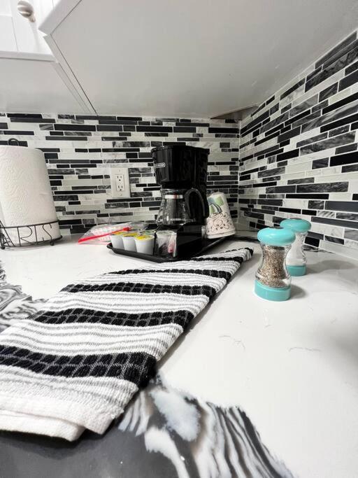 Grey Novo Studio + Free-Parking&Wifi Tampa Bagian luar foto